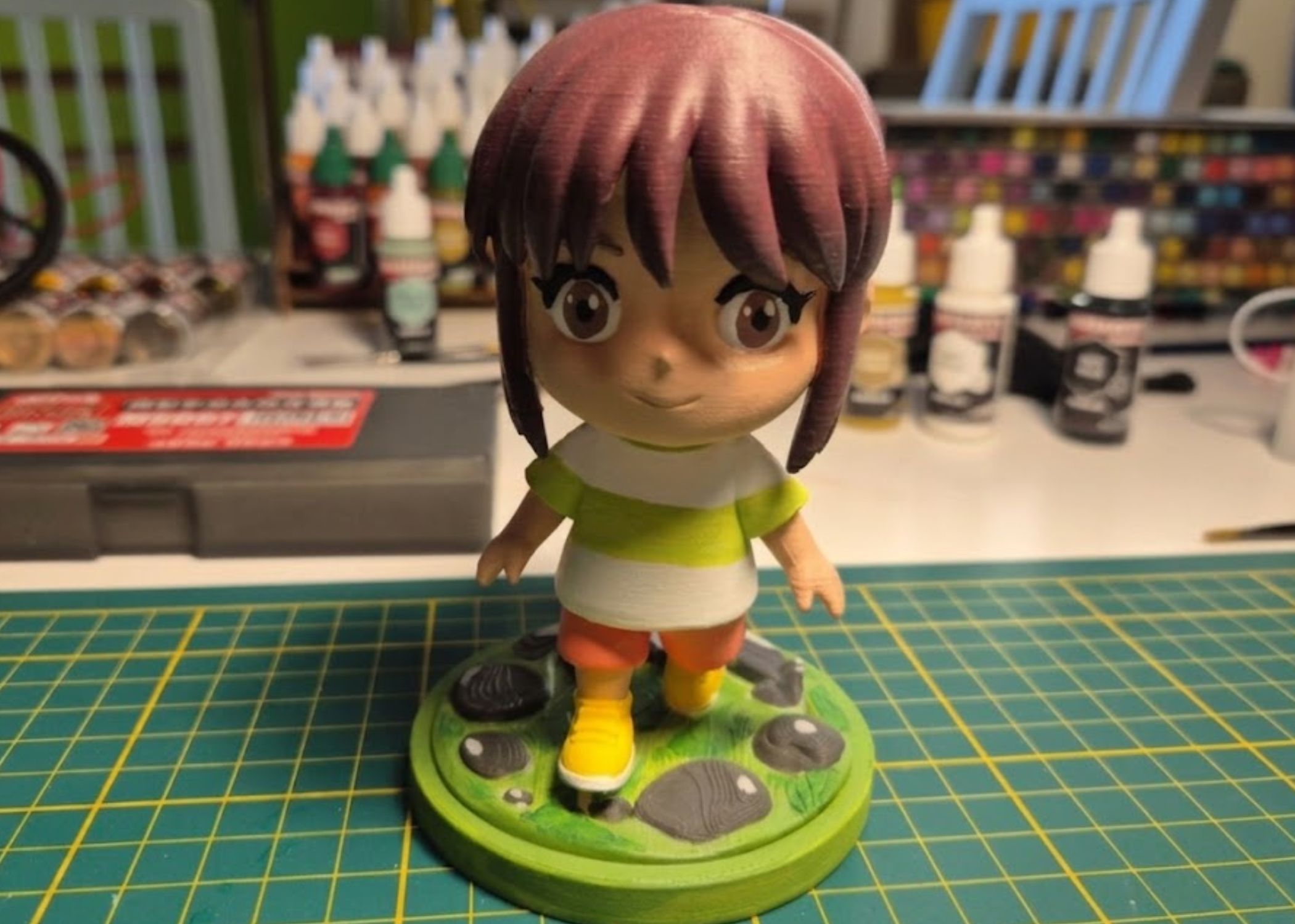 Figurines peintes à la main